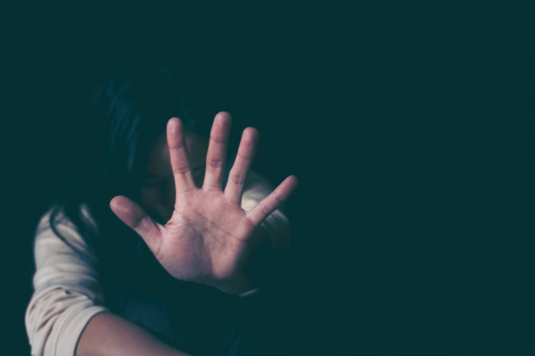 Violencia contra la mujer